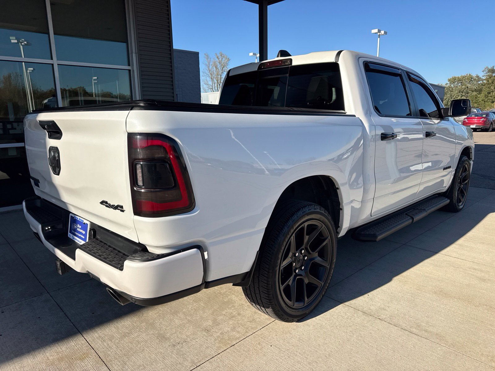 Used 2023 RAM 1500 Laramie AWD/4WD image 8