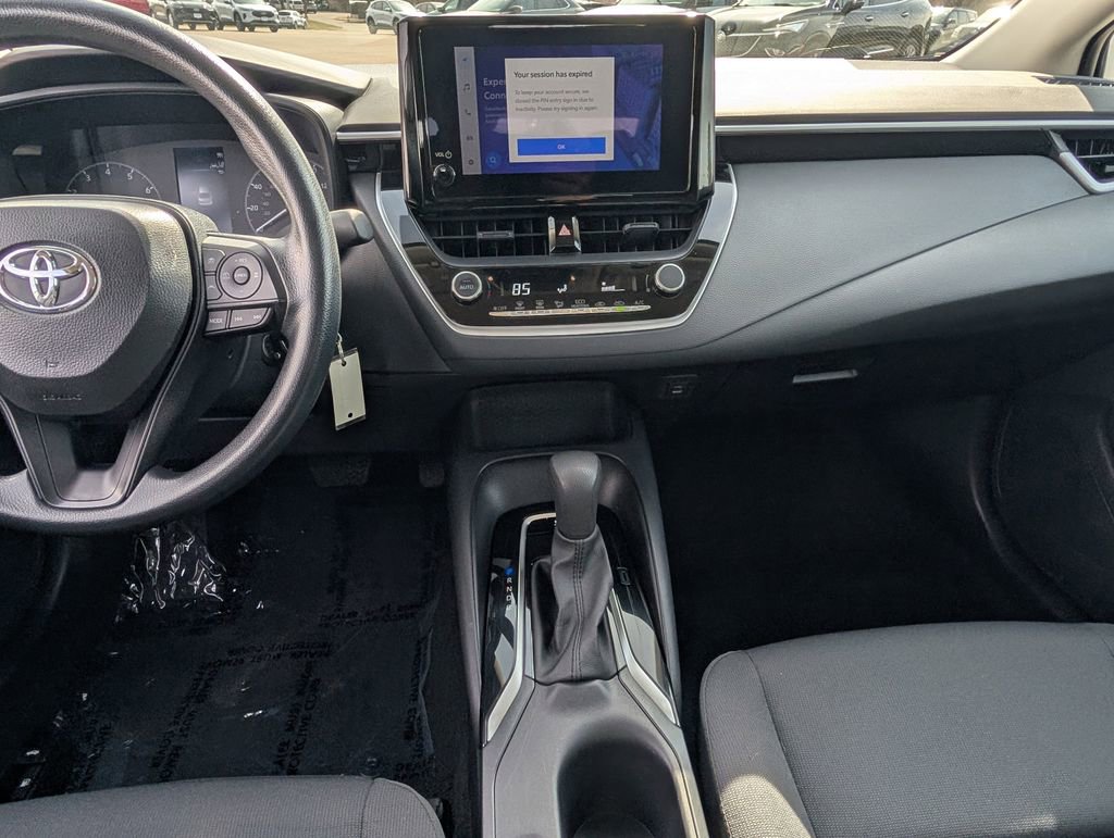 Used 2025 Toyota Corolla LE image 14