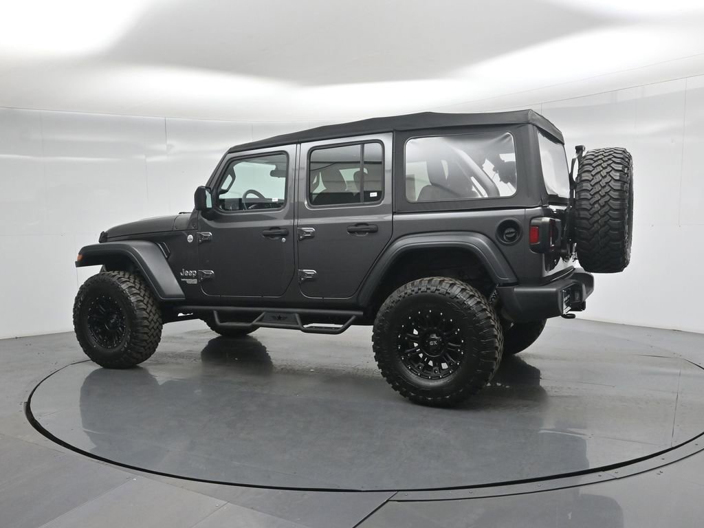 Used 2018 Jeep Wrangler Unlimited Sport image 5