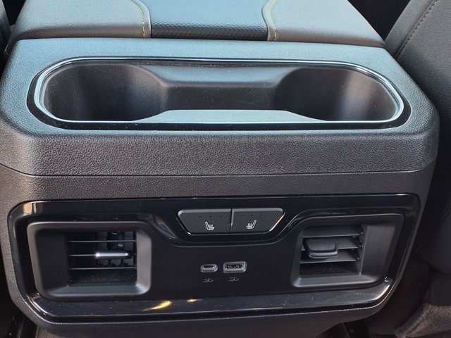 Used 2023 Chevrolet Silverado 1500 ZR2 w/ Technology Package AWD/4WD image 8