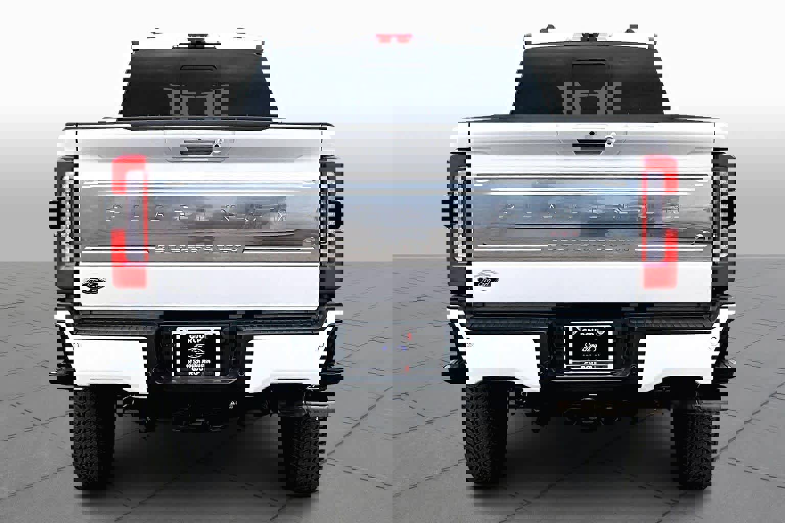 Certified 2024 Ford F350 Platinum image 5