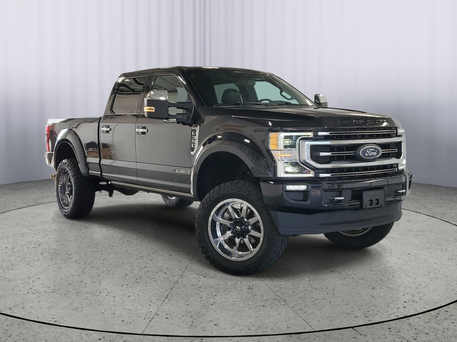 Certified 2020 Ford F350 Platinum w/ FX4 Off-Road Package