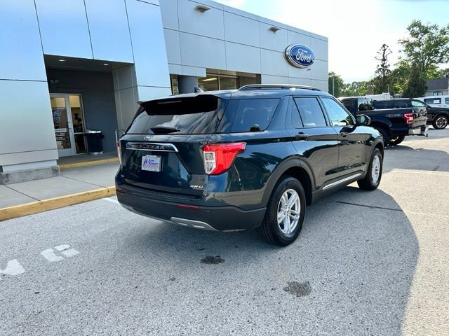 Certified 2023 Ford Explorer XLT w/ Equipment Group 202A AWD/4WD image 19