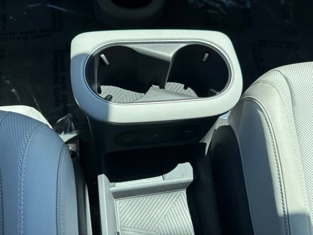 Used 2024 Hyundai Ioniq 5 Limited AWD/4WD image 25