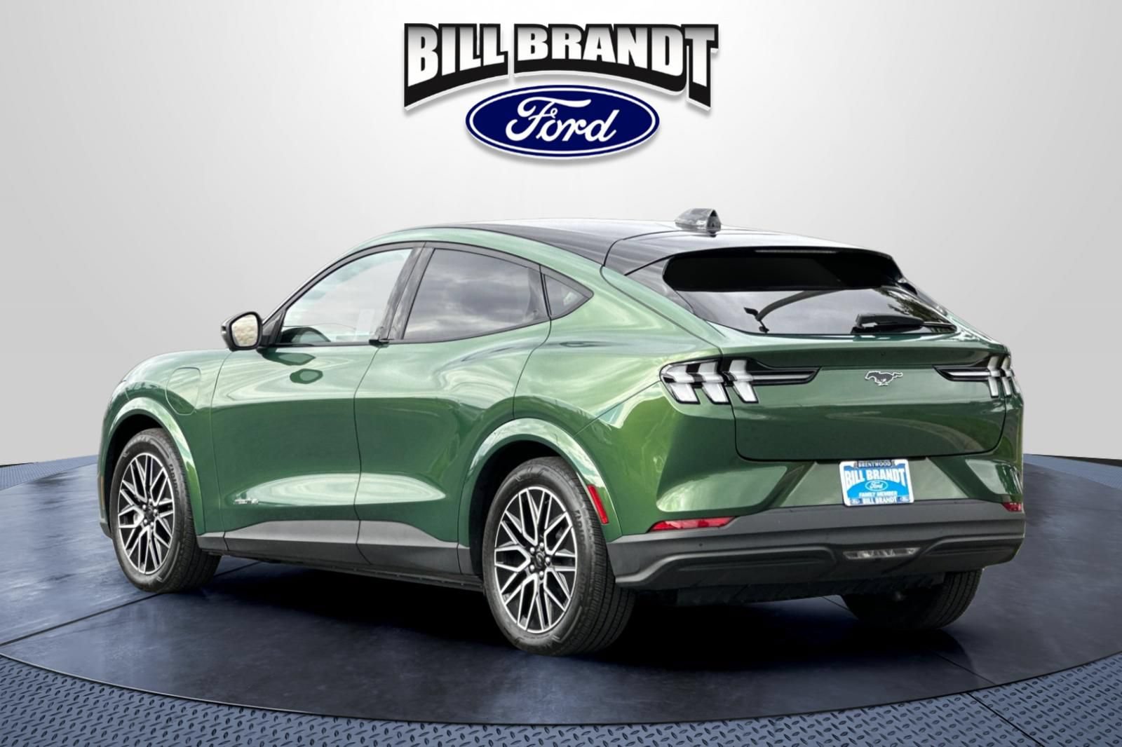 Certified 2025 Ford Mustang Mach-E Premium AWD/4WD image 5