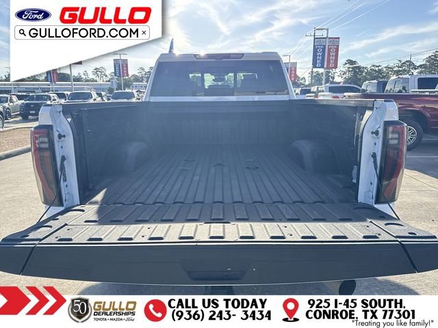Used 2024 GMC Sierra 2500 AT4 w/ AT4 Premium Plus Package AWD/4WD image 10