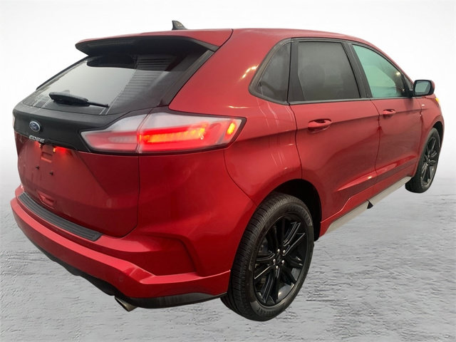 Certified 2021 Ford Edge ST-Line AWD/4WD image 2