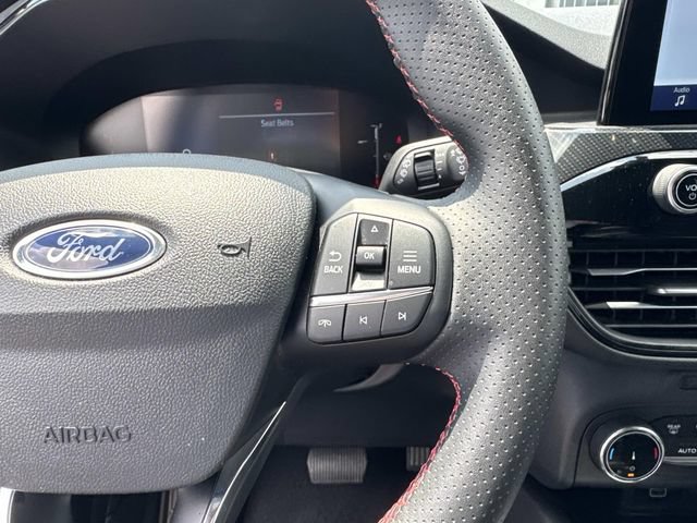Certified 2025 Ford Escape ST-Line FWD image 23