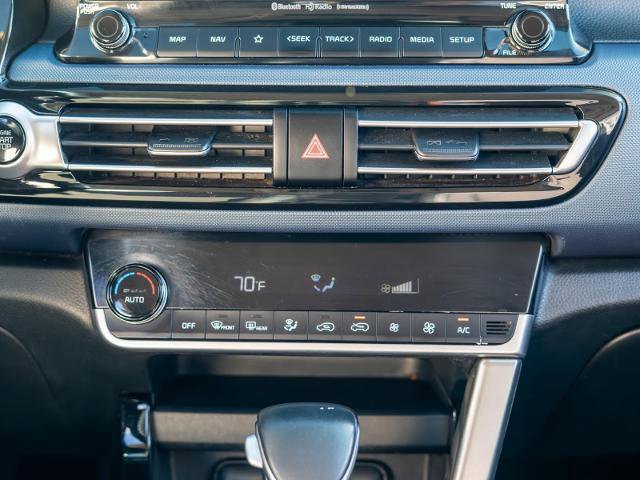 Used 2022 Kia Seltos Nightfall Edition image 28