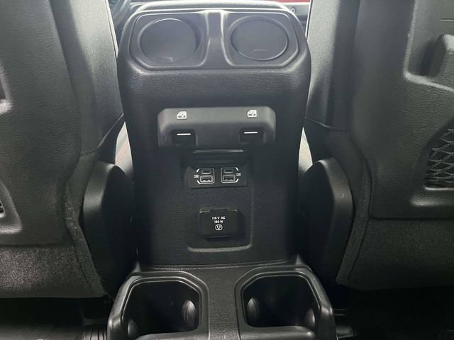 Used 2022 Jeep Wrangler Unlimited Rubicon w/ LED Lighting Group AWD/4WD image 16