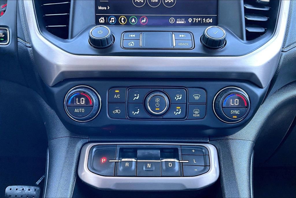 Used 2020 GMC Acadia Denali w/ Technology Package AWD/4WD image 32