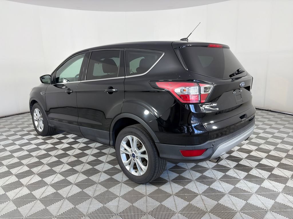 Certified 2017 Ford Escape SE FWD image 5