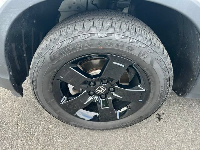 Used 2025 Honda Ridgeline Black Edition image 9