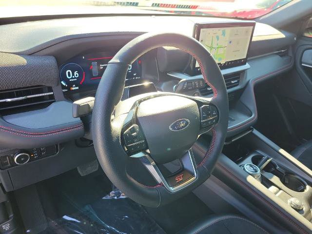 Certified 2025 Ford Explorer ST image 16
