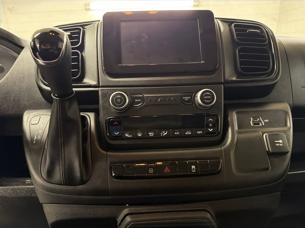 Used 2025 RAM ProMaster 2500 w/ Convenience Group FWD image 23