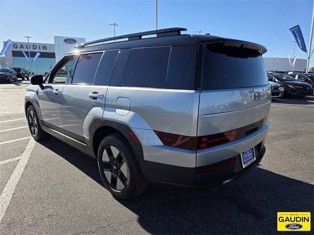 Used 2024 Hyundai Santa Fe SEL image 5