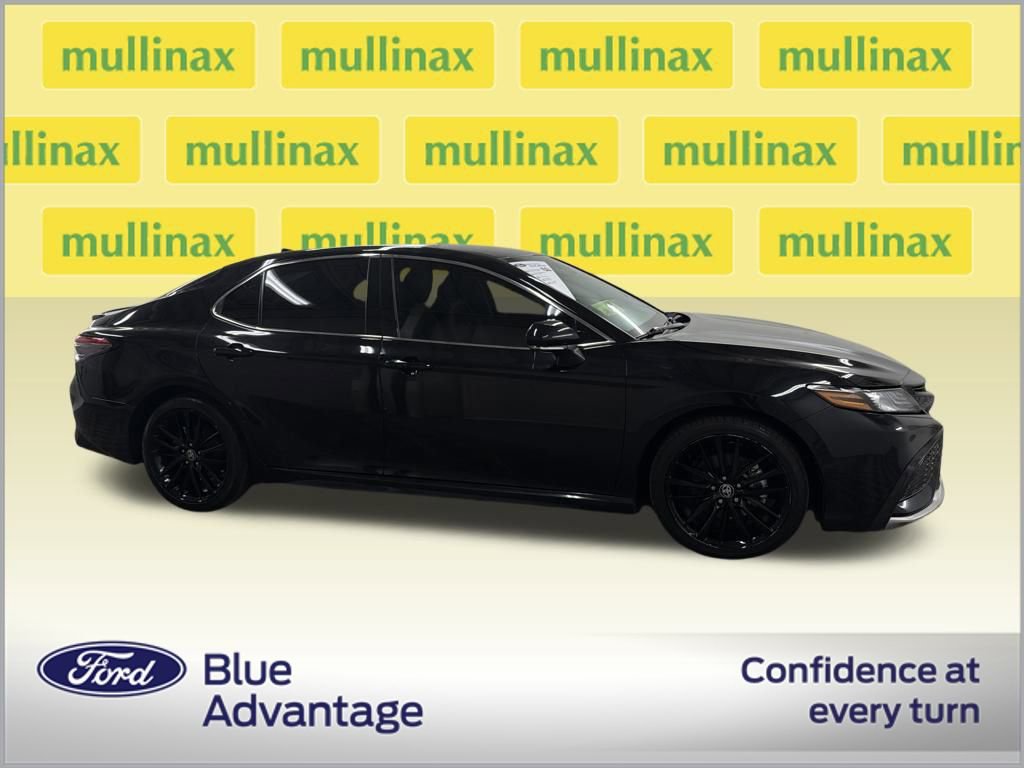 Used 2024 Toyota Camry XSE image 2