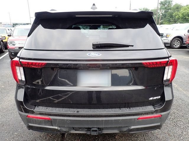 Certified 2026 Ford Explorer ST-Line AWD/4WD image 5