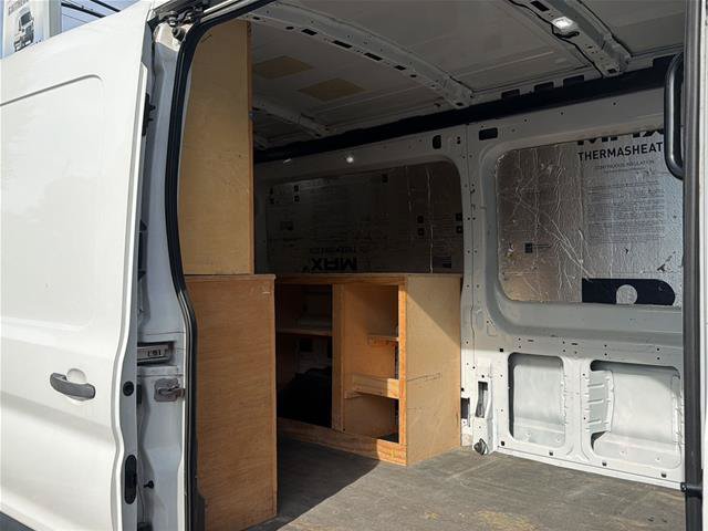 Certified 2019 Ford Transit 250 148 Medium Roof RWD image 18