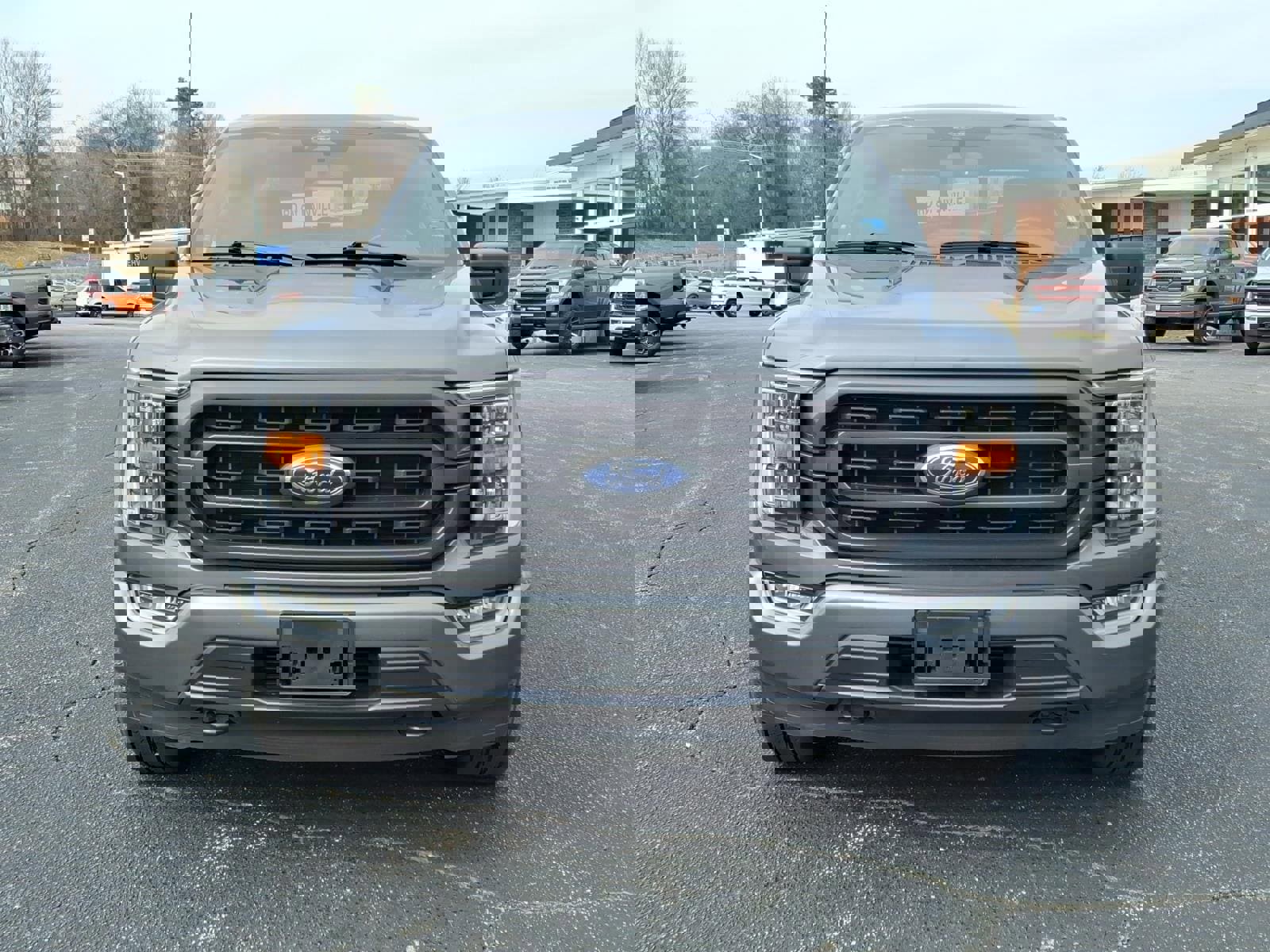 Certified 2022 Ford F150 XLT w/ Equipment Group 302A High image 9