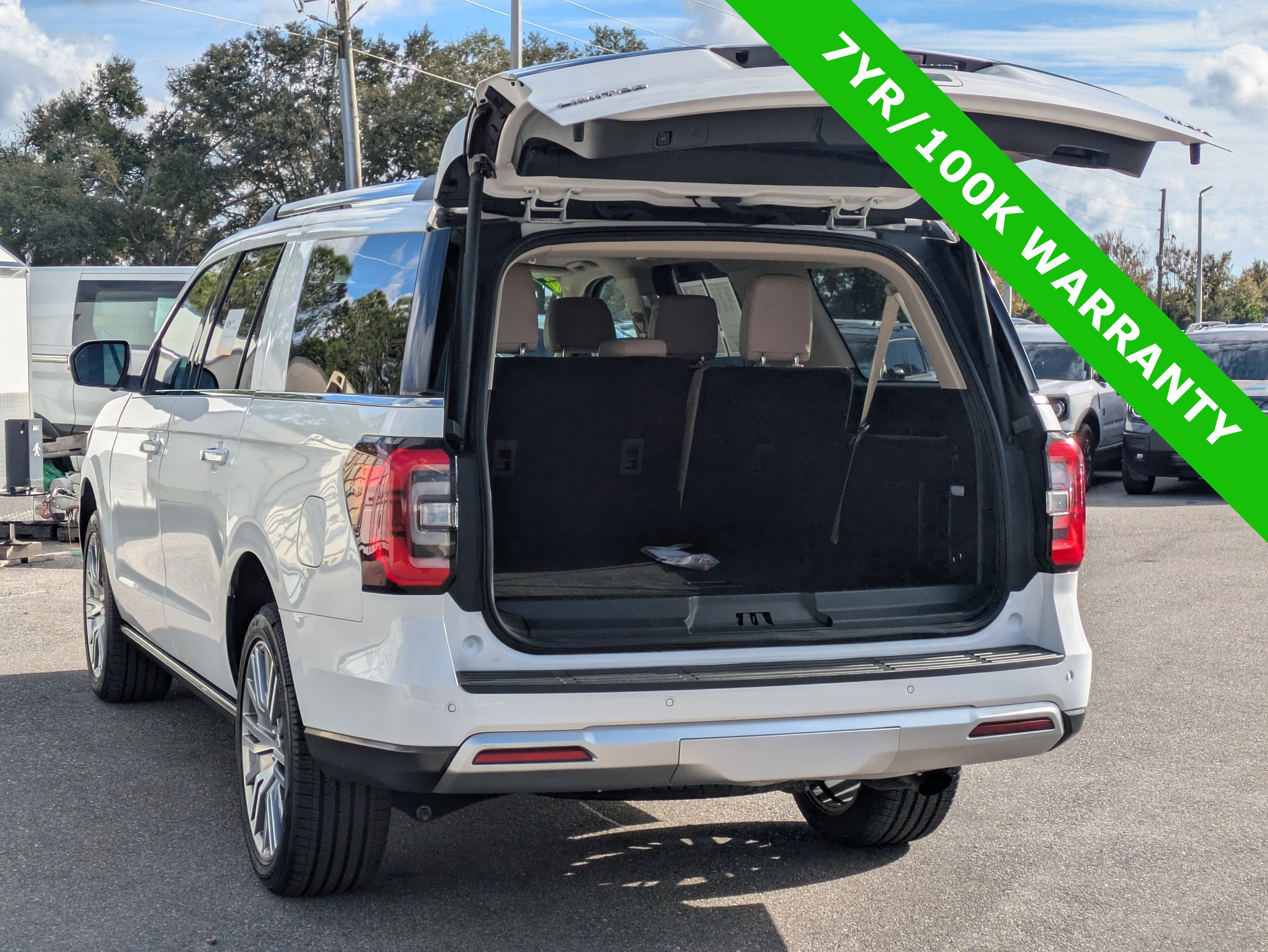 Certified 2024 Ford Expedition Max Limited image 3