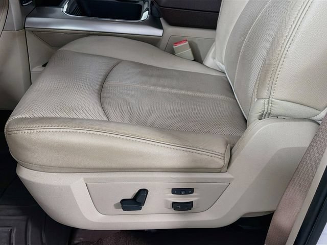 Used 2018 RAM 1500 Laramie w/ Convenience Group AWD/4WD image 23