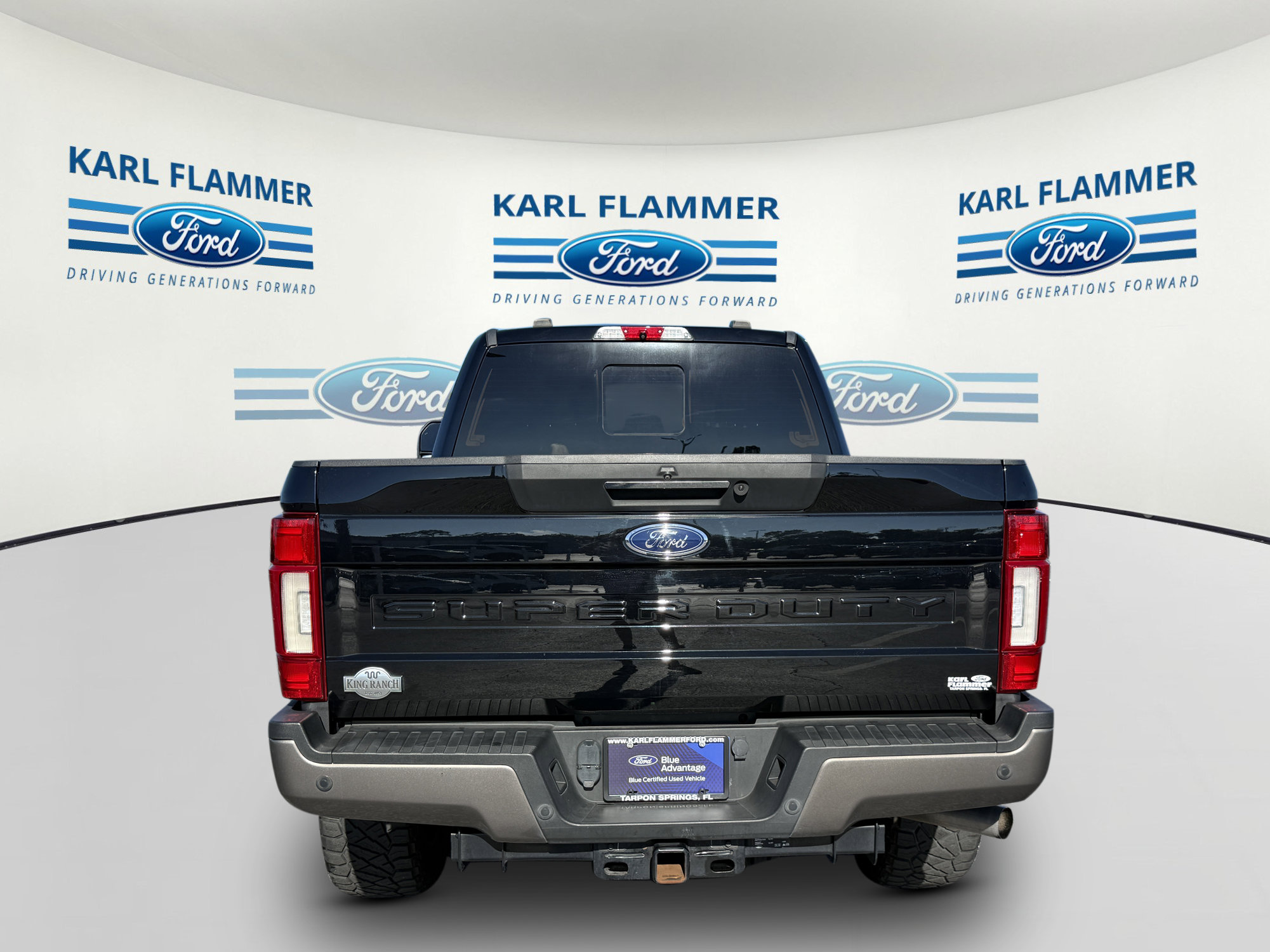 Certified 2022 Ford F350 King Ranch w/ Tremor Off-Road Package AWD/4WD image 4
