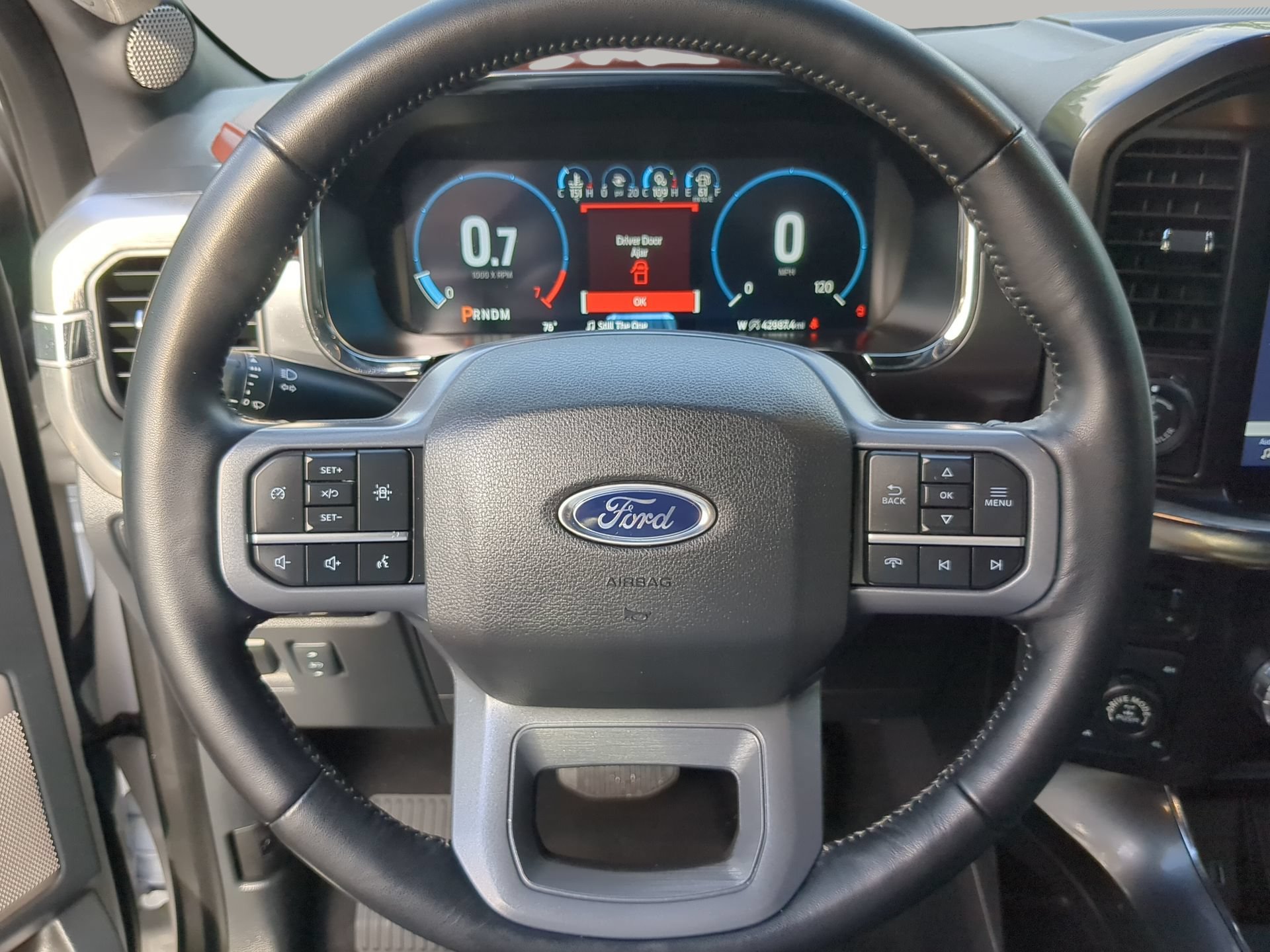 Certified 2023 Ford F150 Lariat w/ Max Trailer Tow Package AWD/4WD image 68