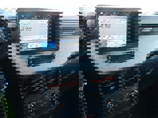 Certified 2024 Ford Maverick XLT image 25