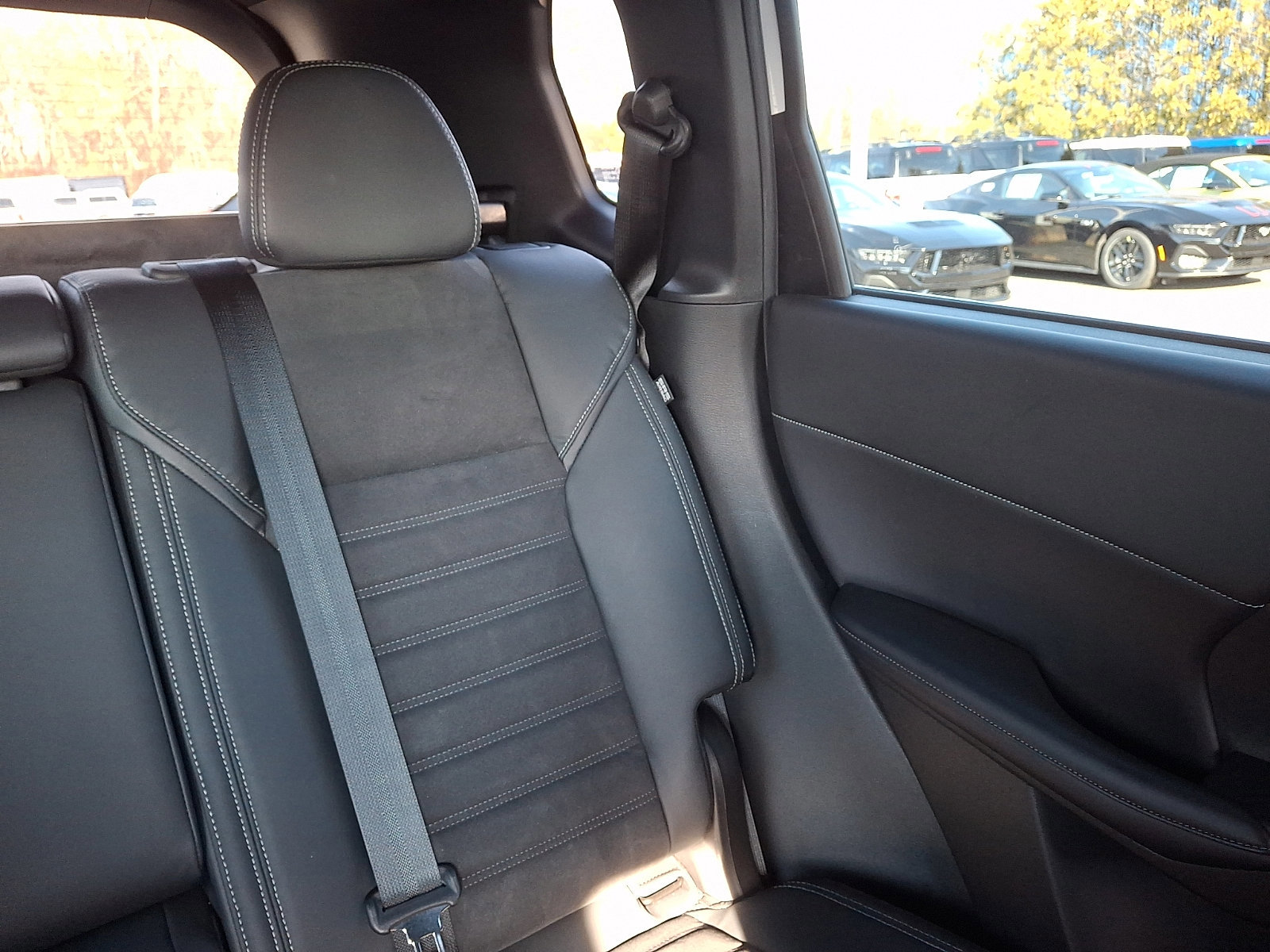 Used 2023 Mitsubishi Outlander SE Black Edition image 20