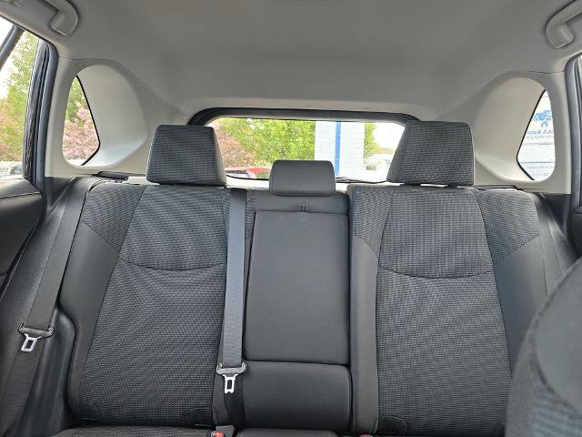 Used 2024 Toyota RAV4 LE AWD/4WD image 40
