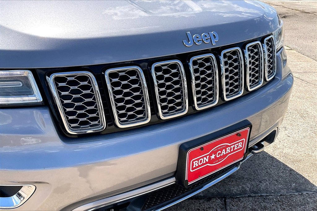 Used 2018 Jeep Grand Cherokee Overland image 34