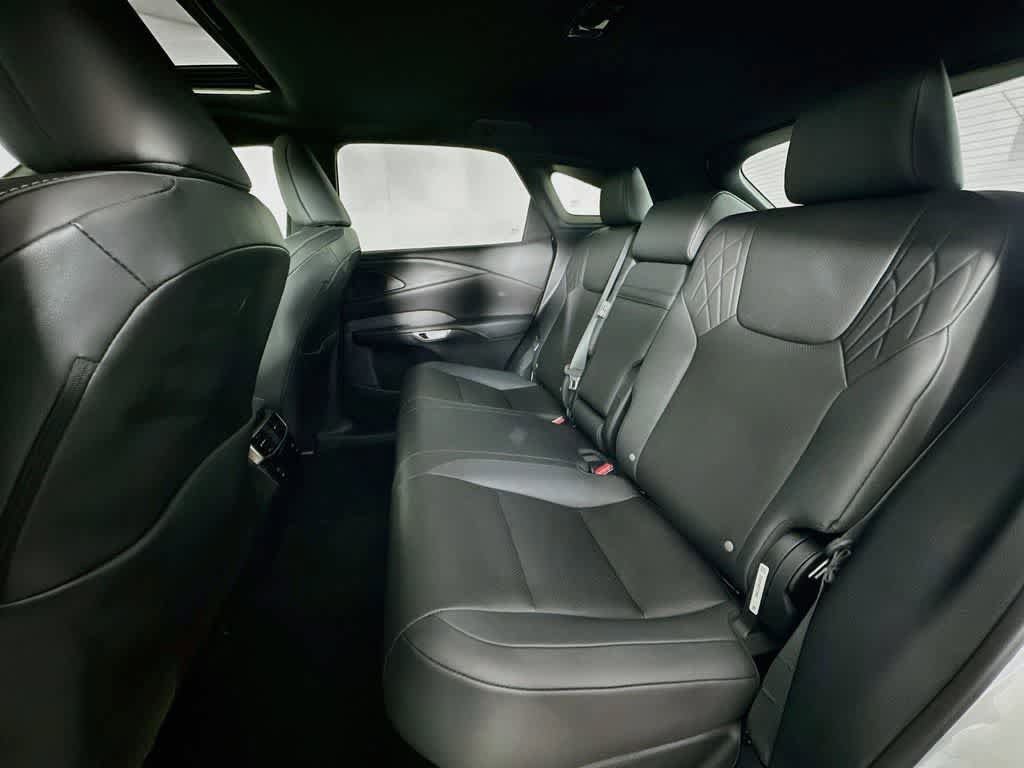 Used 2024 Lexus RX 350 Premium w/ Accessory Package (Z1) FWD image 17