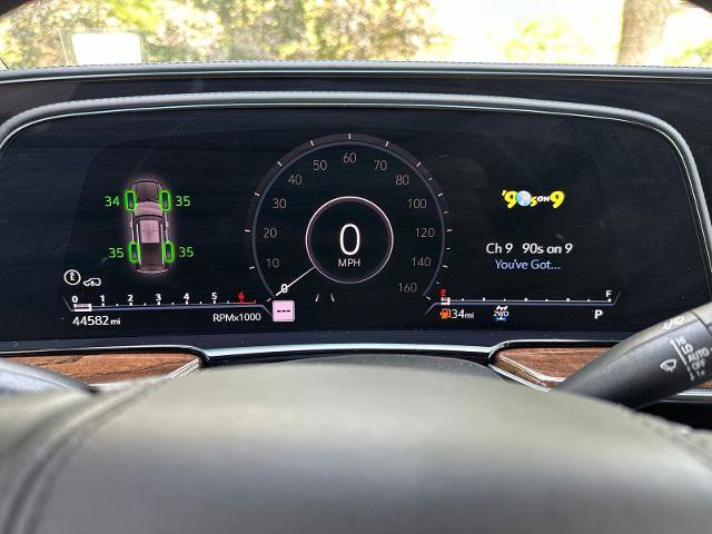 Used 2021 Cadillac Escalade Sport Platinum AWD/4WD image 16