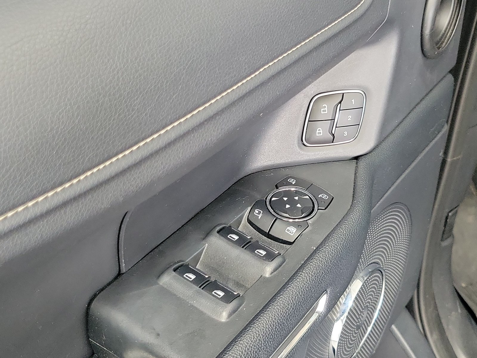Certified 2024 Ford Expedition XLT AWD/4WD image 7