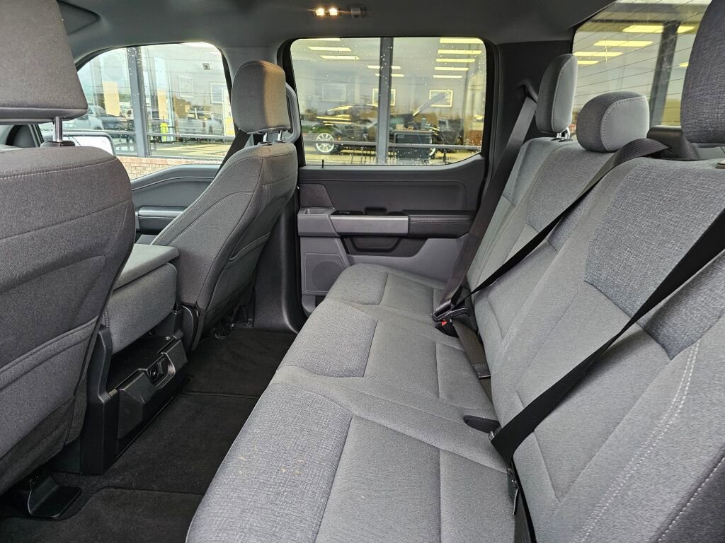 Certified 2025 Ford F150 XLT w/ Equipment Group 301A Standard image 13