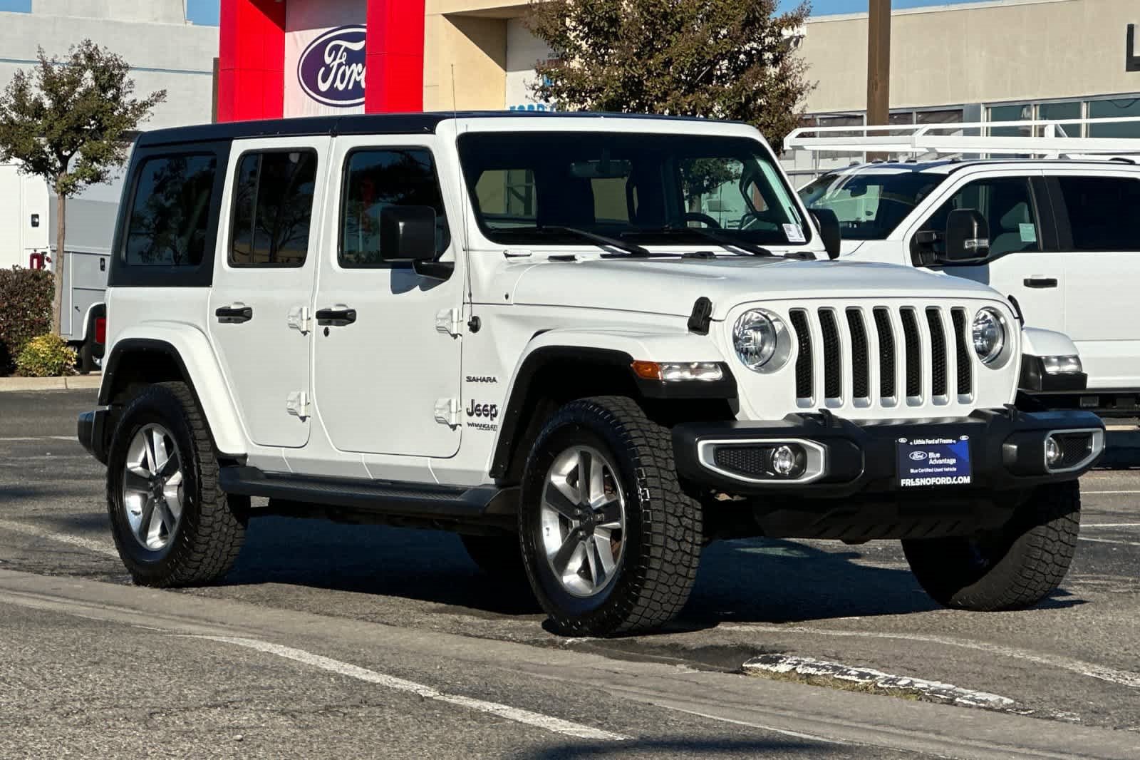 Used 2022 Jeep Wrangler Unlimited Sahara image 7