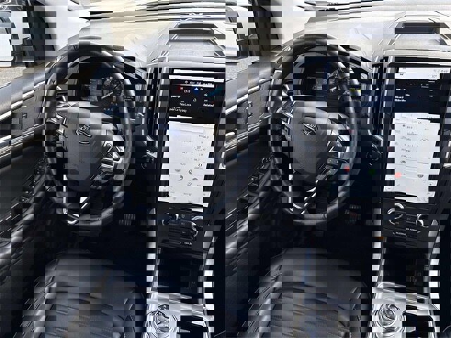 Certified 2024 Ford Edge SEL image 14