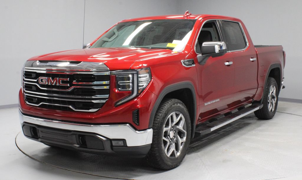 Used 2023 GMC Sierra 1500 SLT w/ SLT Convenience Package RWD image 9