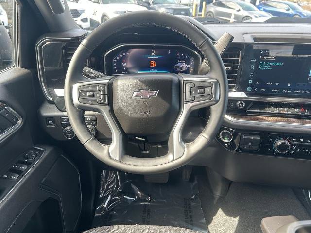 Used 2025 Chevrolet Silverado 1500 LT Trail Boss w/ Protection Package image 9