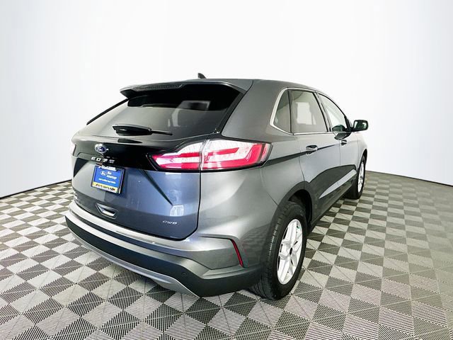 Certified 2024 Ford Edge SEL w/ Convenience Package image 5