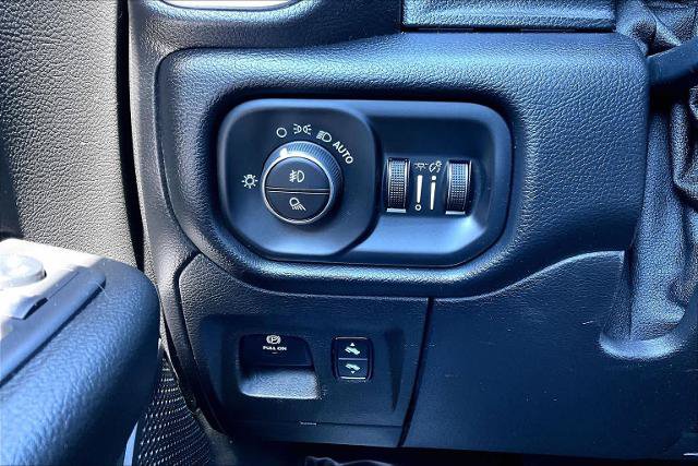 Used 2019 RAM 1500 Big Horn AWD/4WD image 35