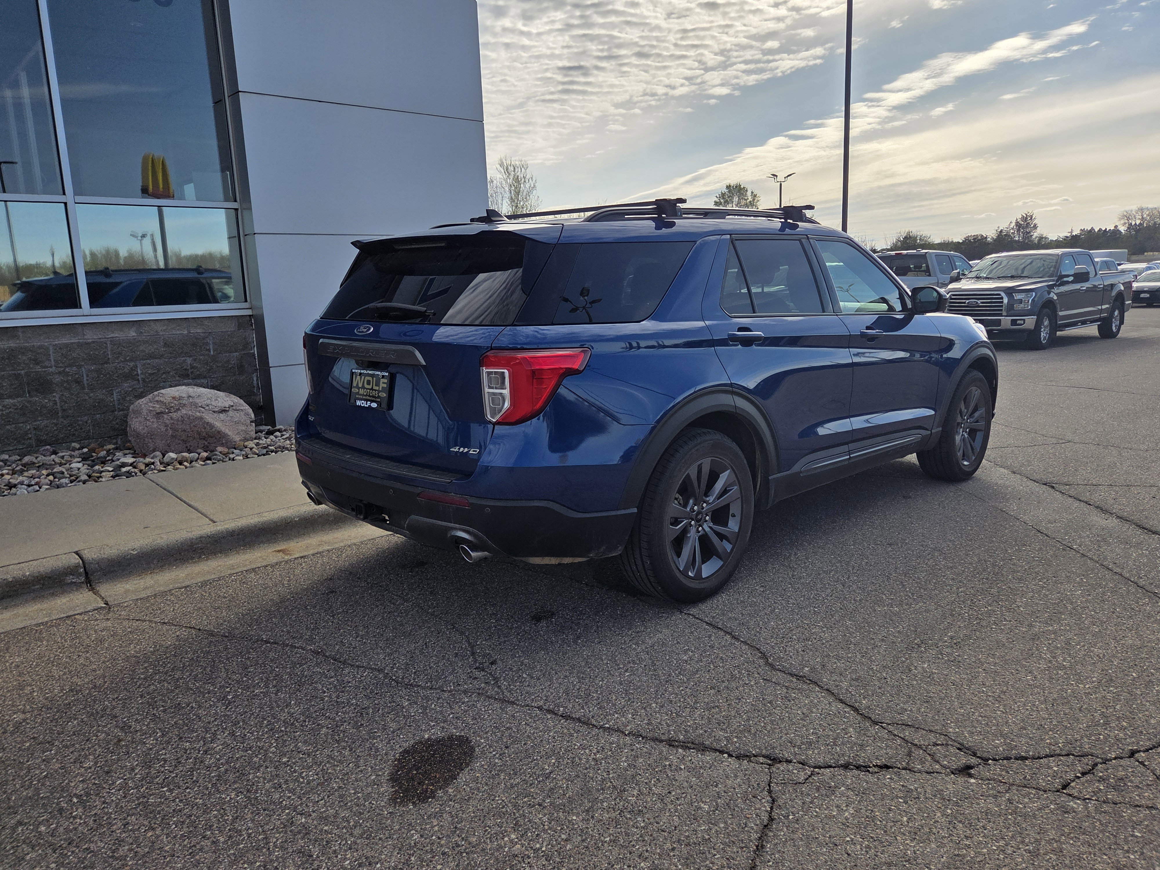 Certified 2023 Ford Explorer XLT w/ Equipment Group 202A AWD/4WD image 19