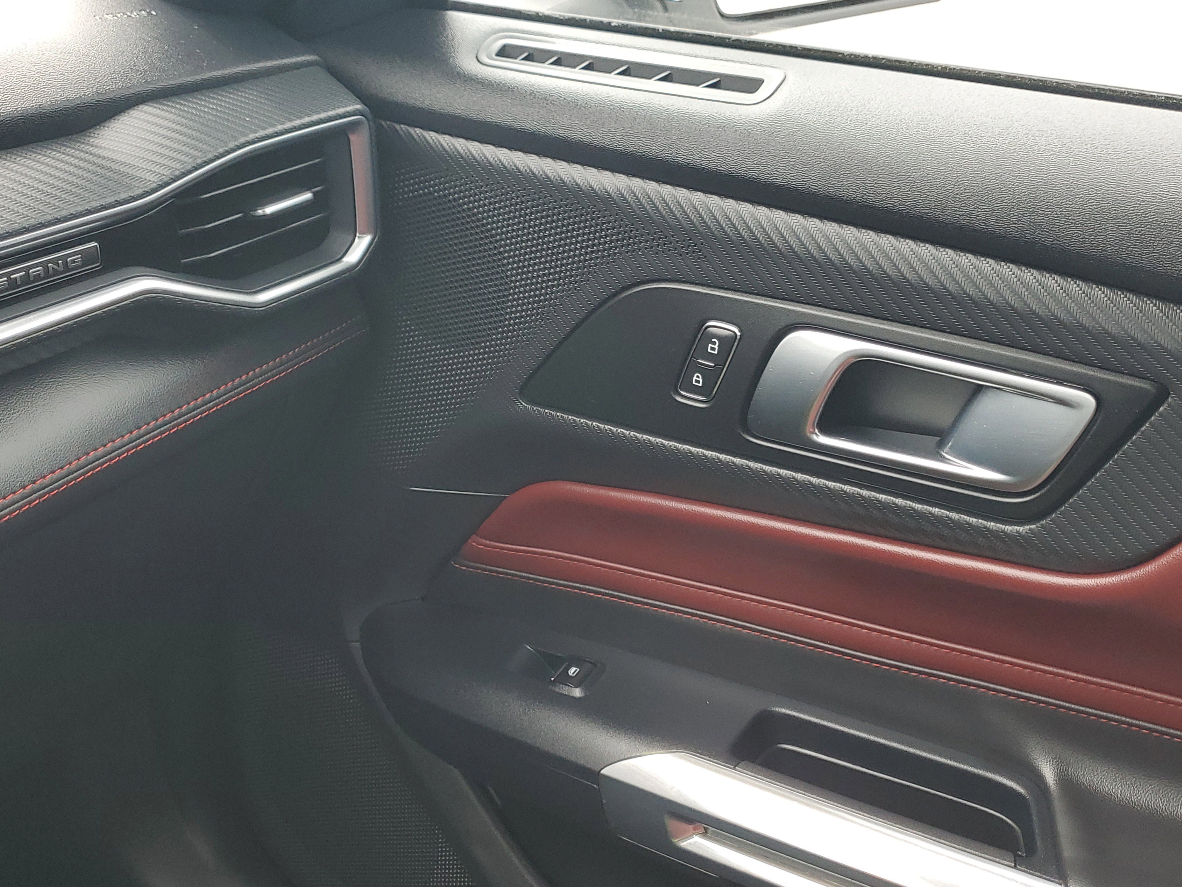 Certified 2025 Ford Mustang GT Premium image 27