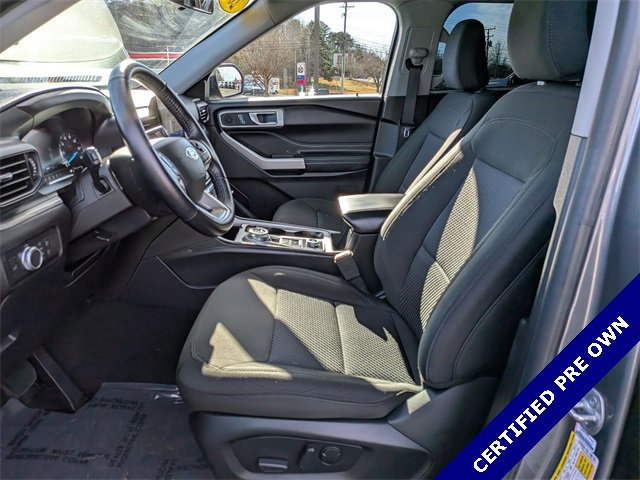 Certified 2022 Ford Explorer XLT w/ Class IV Trailer Tow Package image 14