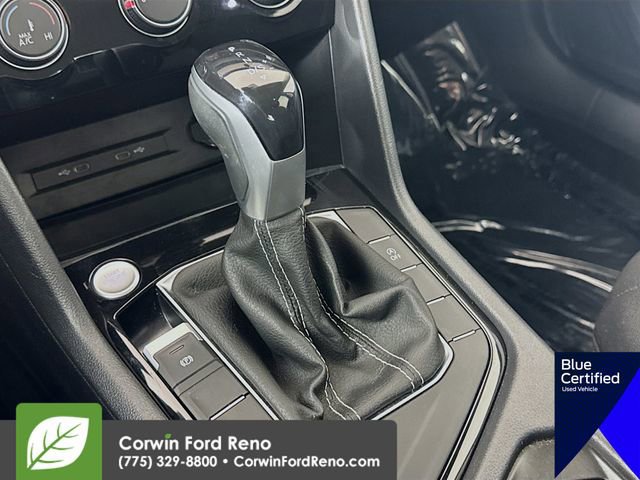 Used 2023 Volkswagen Taos SE w/ Panoramic Sunroof Package image 20