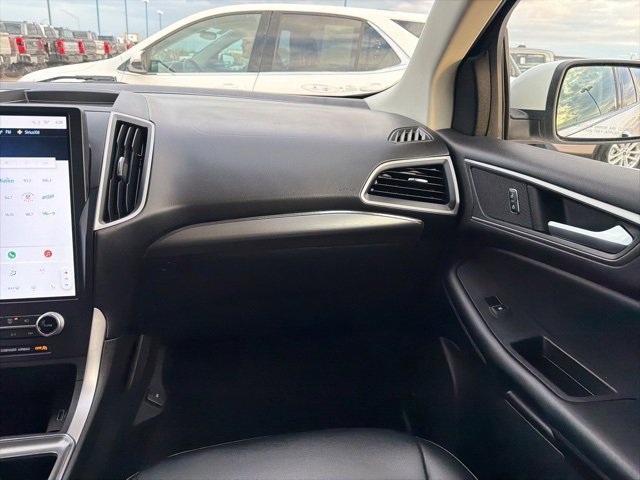 Certified 2022 Ford Edge SEL w/ Convenience Package image 17