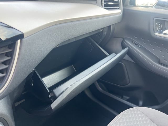 Certified 2020 Ford Escape SE AWD/4WD image 17