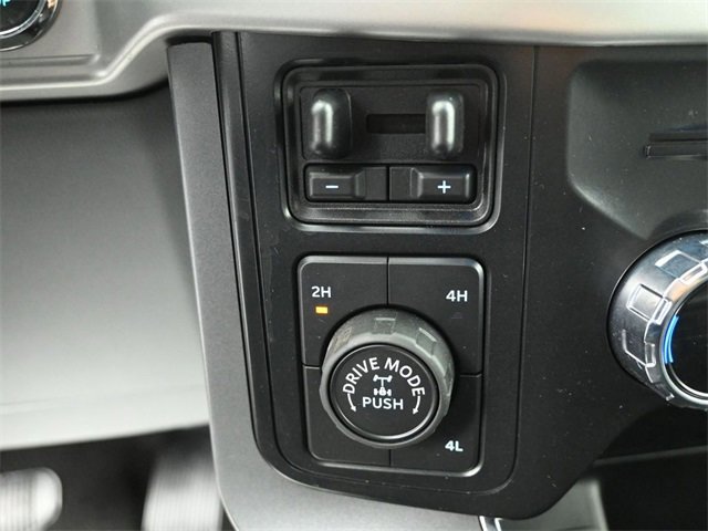 Certified 2022 Ford F150 XLT w/ Equipment Group 302A High image 30