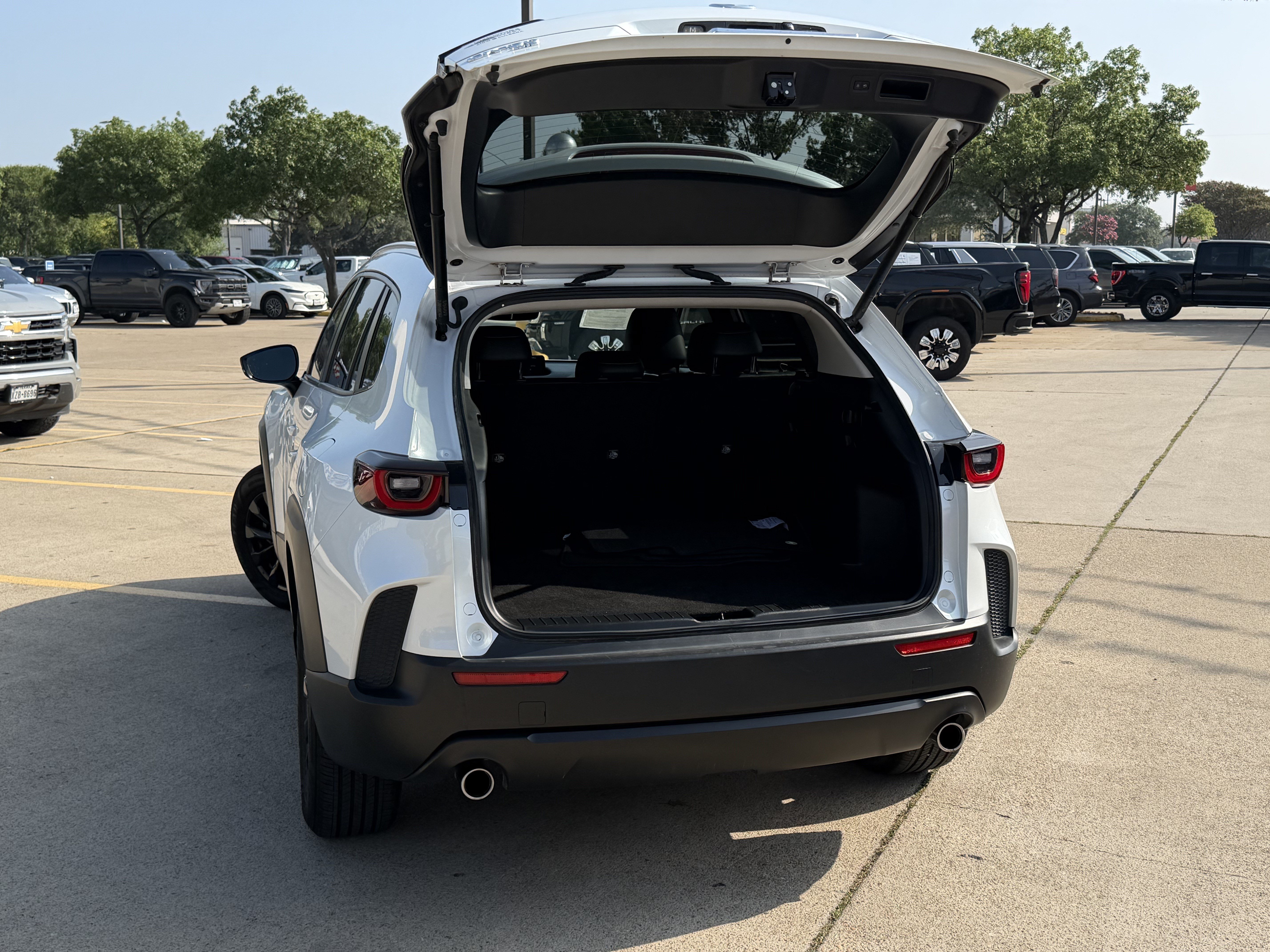 Used 2025 MAZDA CX-50 AWD 2.5 S w/ Preferred Package image 9